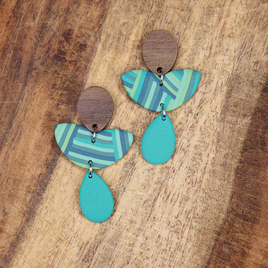 Amira Earrings in Green Strips