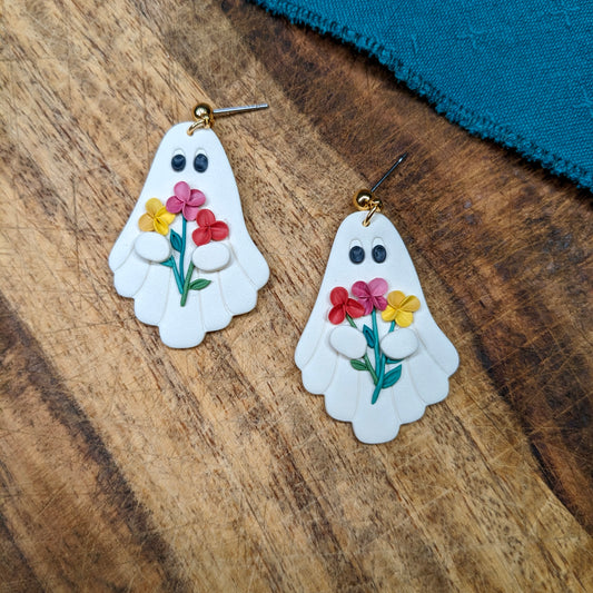 Annabel Lee Earrings with Flower Bouquet 02