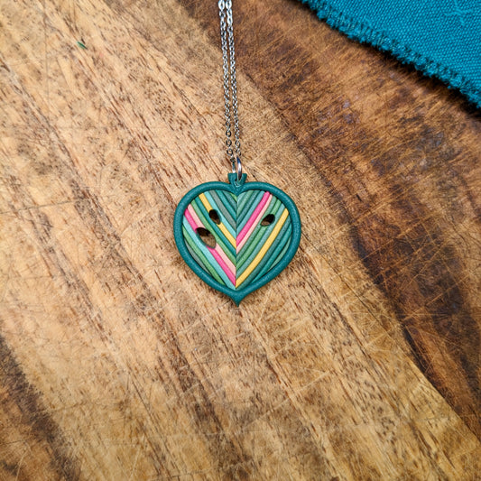 Monstera Leaf Necklace 02