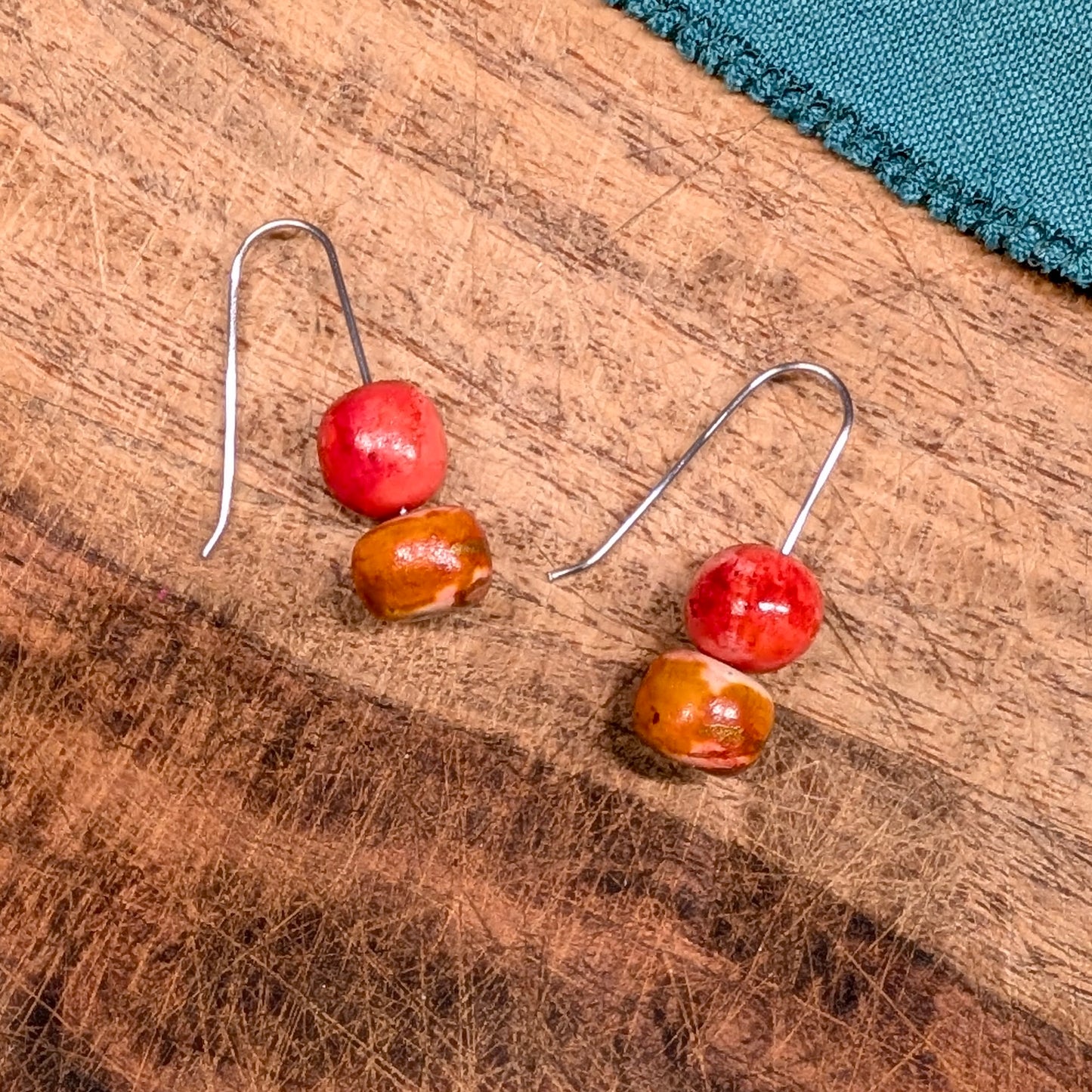 Beaded Earrings in Gold and Coral